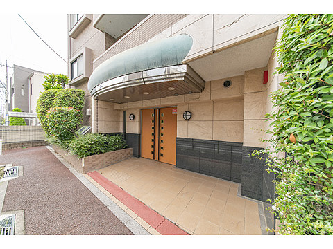 エントランス　