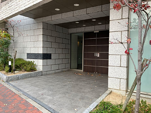 エントランス　IMG_2242