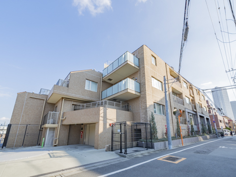 現地外観写真　建物外観