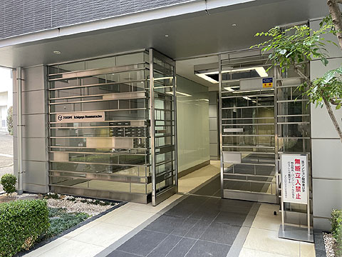 エントランス　エントランス