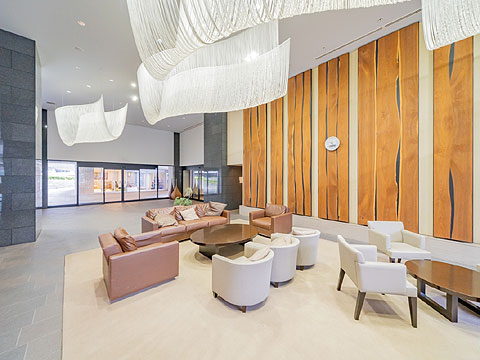 駐車場 エントランスホール