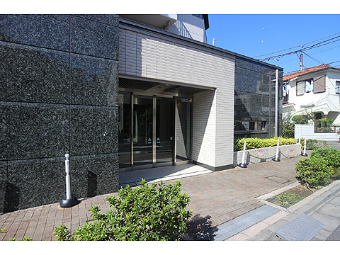 エントランス　IMG_1437