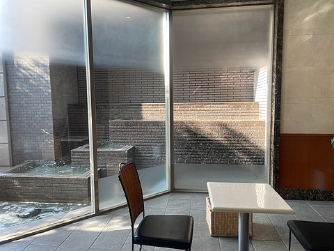 エントランス　エントランスホール